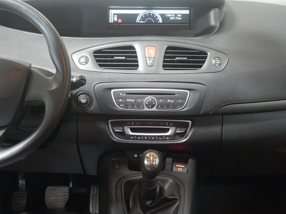 Renault Scénic 1.4i 