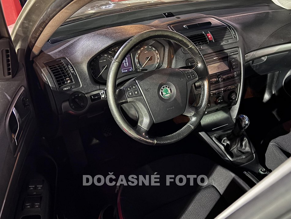 Škoda Octavia II 1.6i 