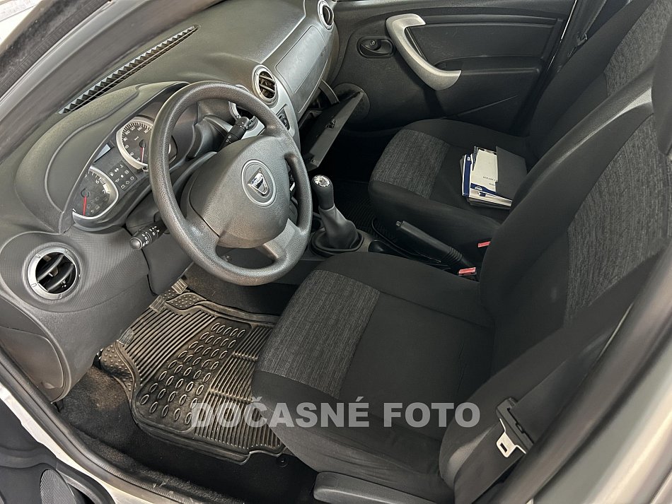 Dacia Duster 1.6i 