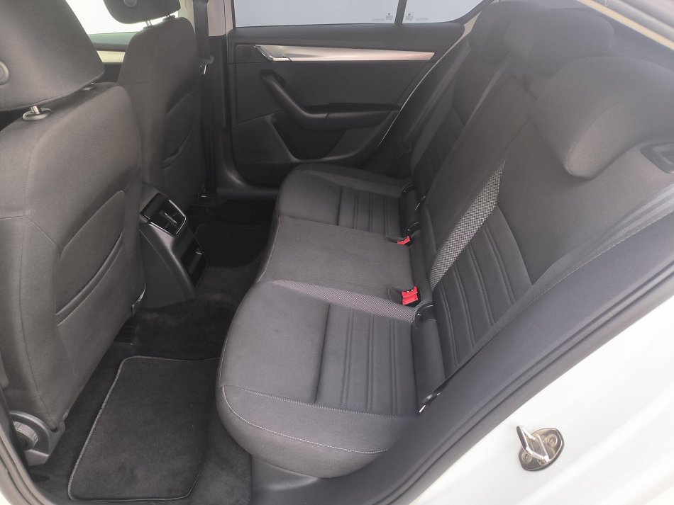 Škoda Octavia III 1.6TDi 