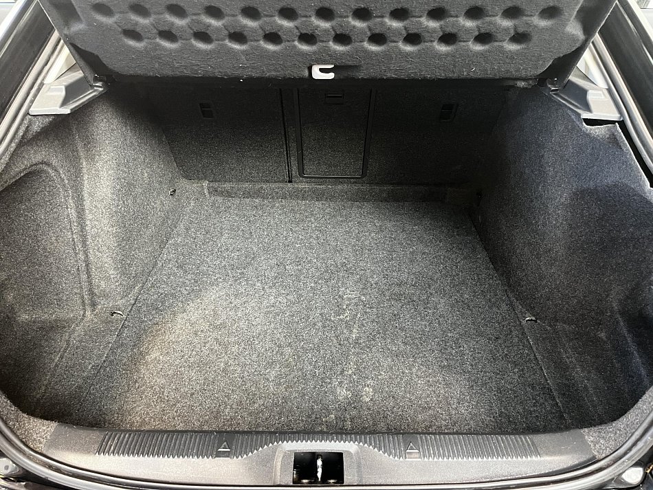 Škoda Octavia II 1.6 MPi 