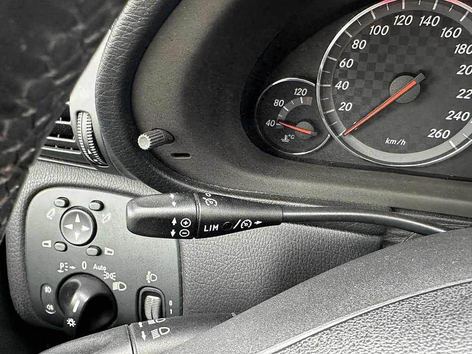 Mercedes-Benz Třída C 1.8K  CLC 180