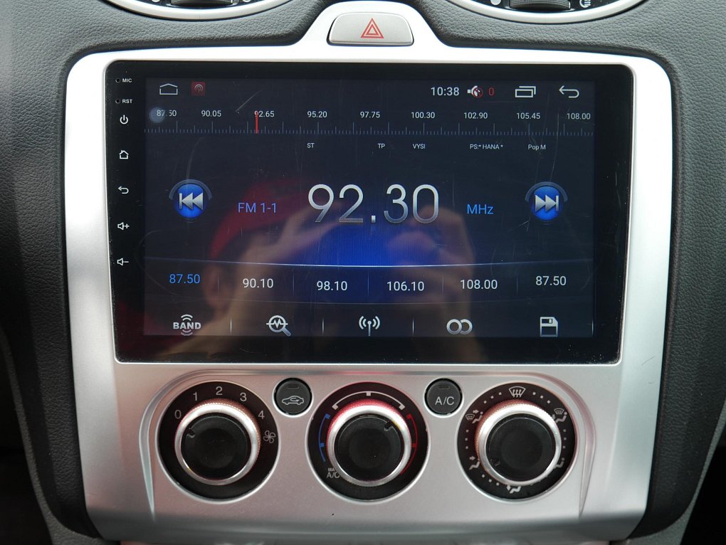 Ford Focus 1.6i 