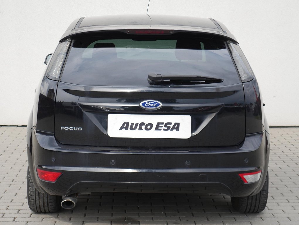 Ford Focus 1.6i 