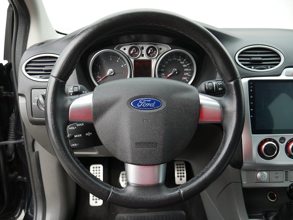 Ford Focus 1.6i 