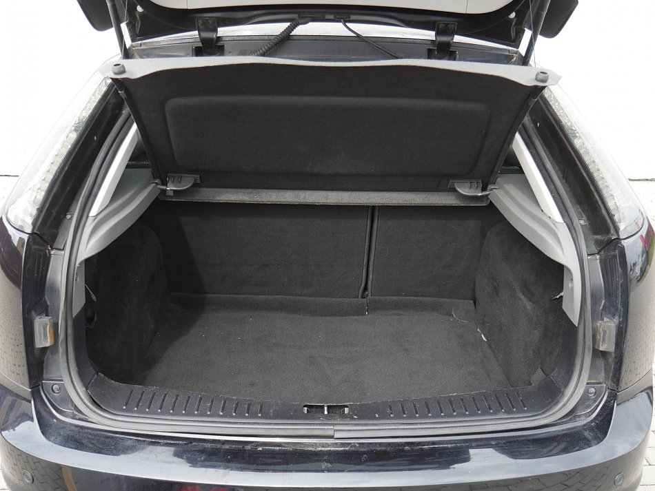 Ford Focus 1.6i 