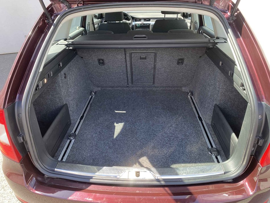 Škoda Superb II 2.0 TDi Ambition 4x4