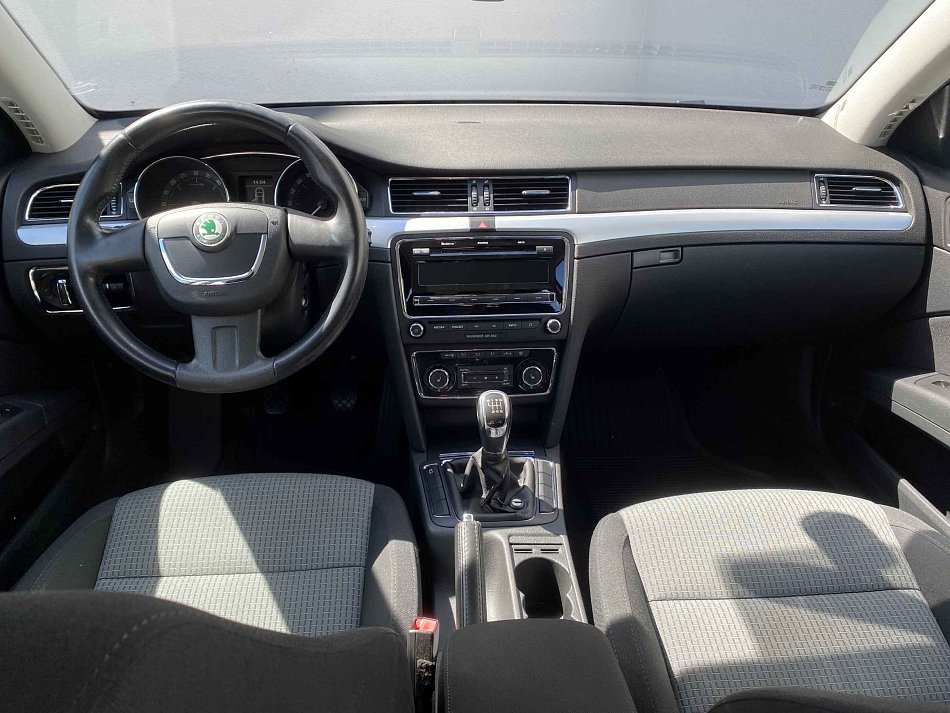 Škoda Superb II 2.0 TDi Ambition 4x4