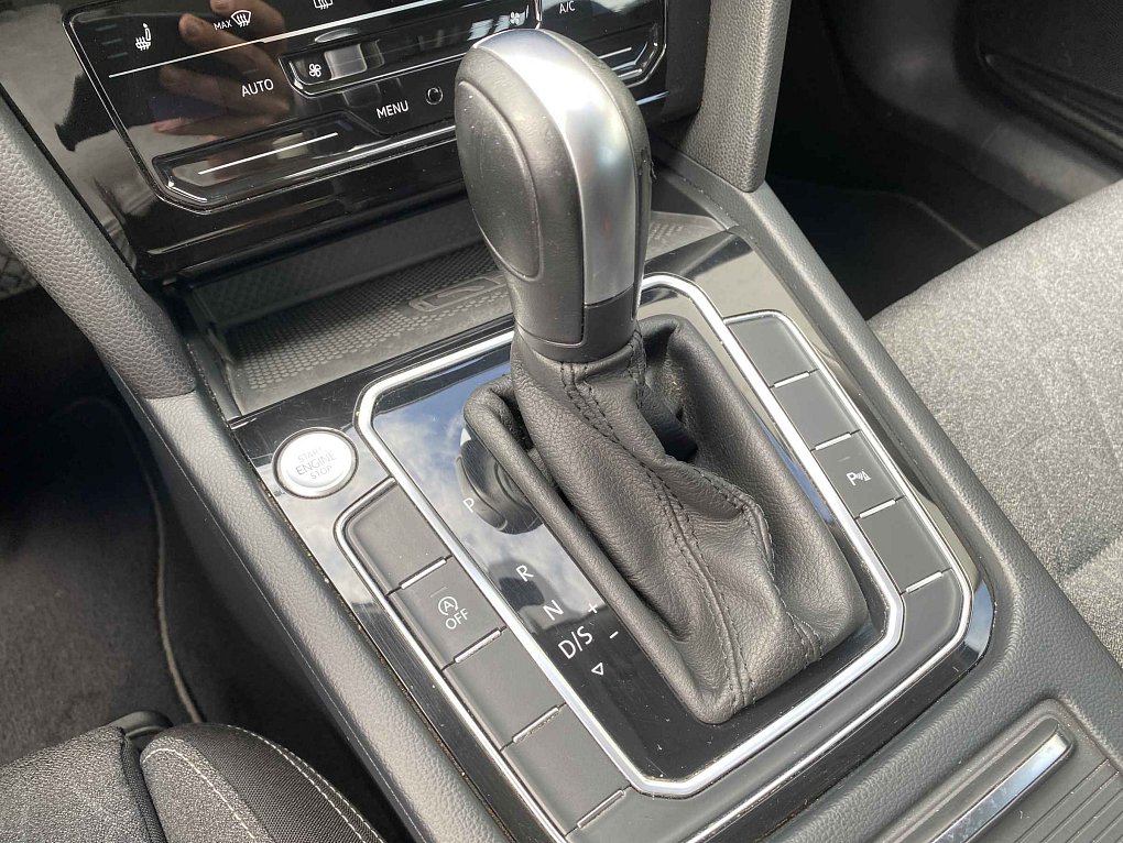 Volkswagen Passat 2.0 TDi Business