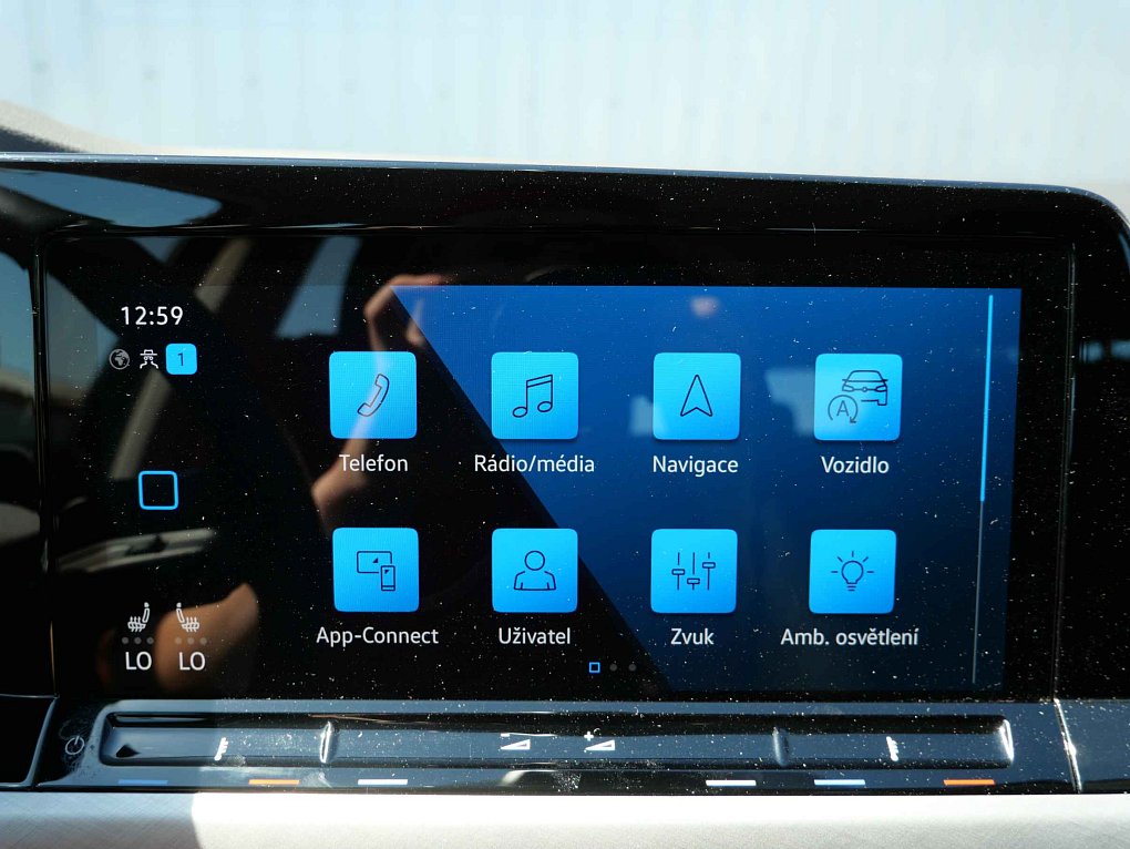 Volkswagen Golf 1.0 eTSi Life