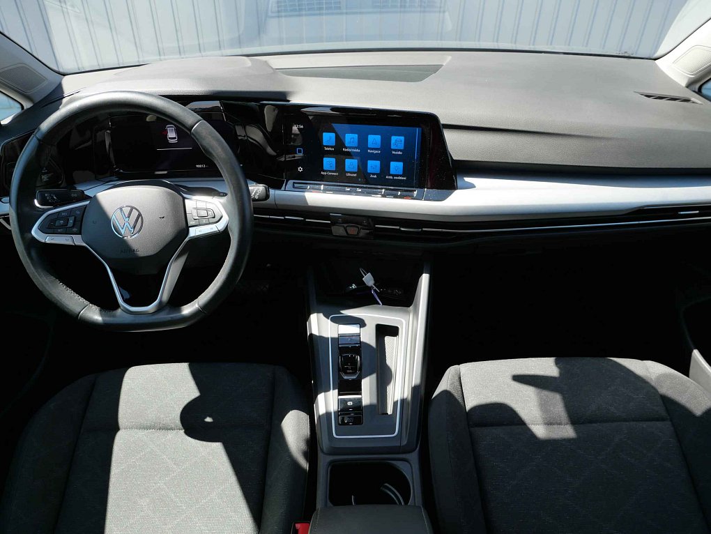 Volkswagen Golf 1.0 eTSi Life