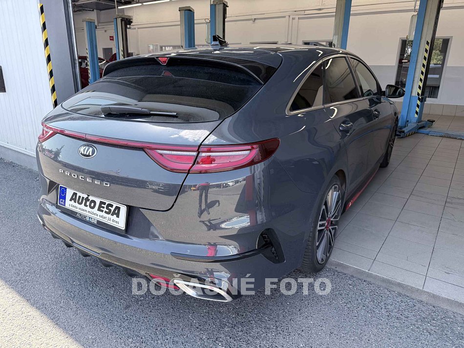 Kia Proceed 1.6T-Gdi 