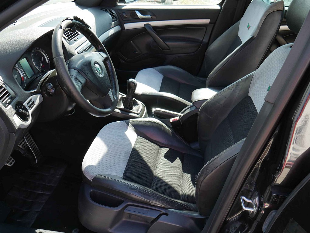 Škoda Octavia II 2.0 TSi RS