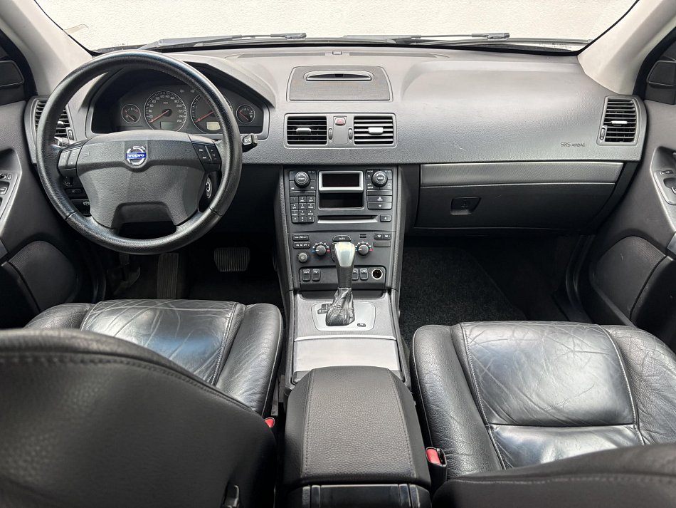 Volvo XC90 2.4  4x4