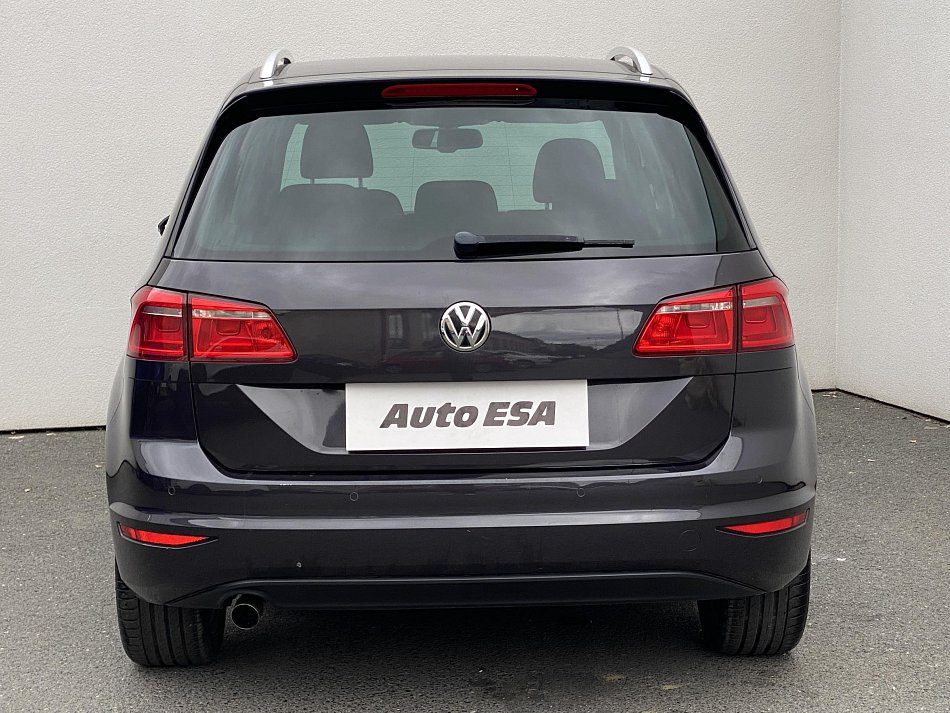 Volkswagen Sportsvan 1.6 TDi Lounge