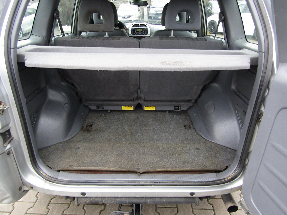 Toyota RAV4 2.0i  4x4