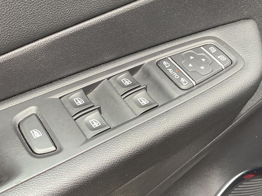 Renault Captur 1.2TCe Intense