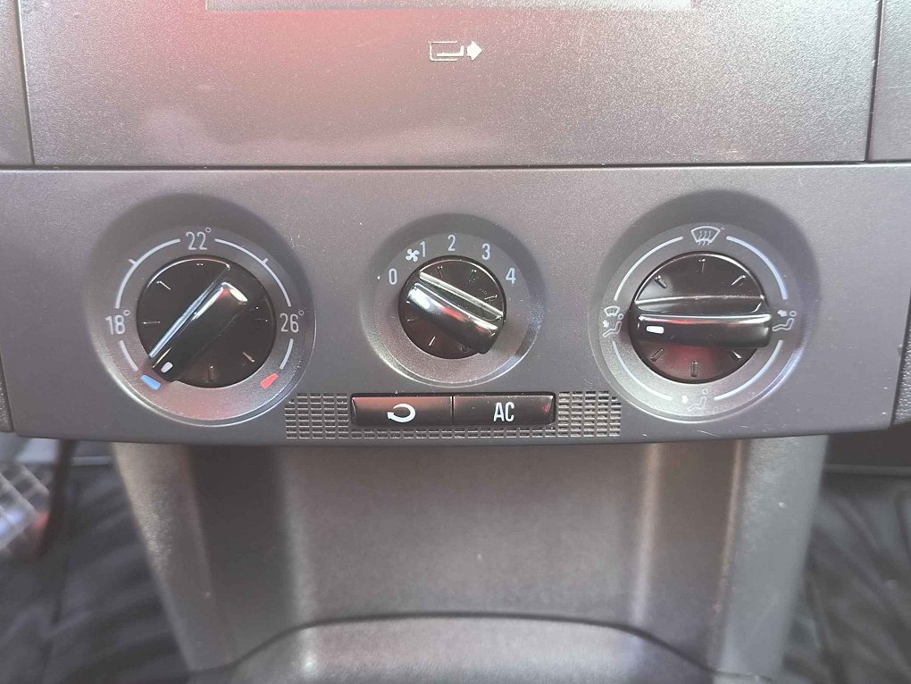 Škoda Fabia I 1.4i 16V 