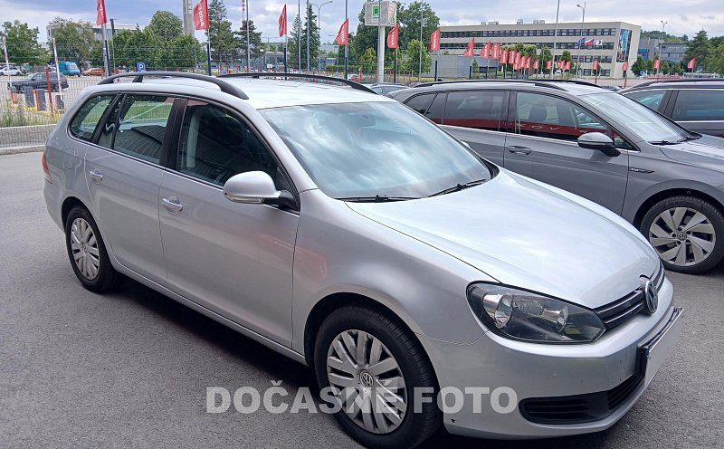 Volkswagen Golf 1.6 TDi 
