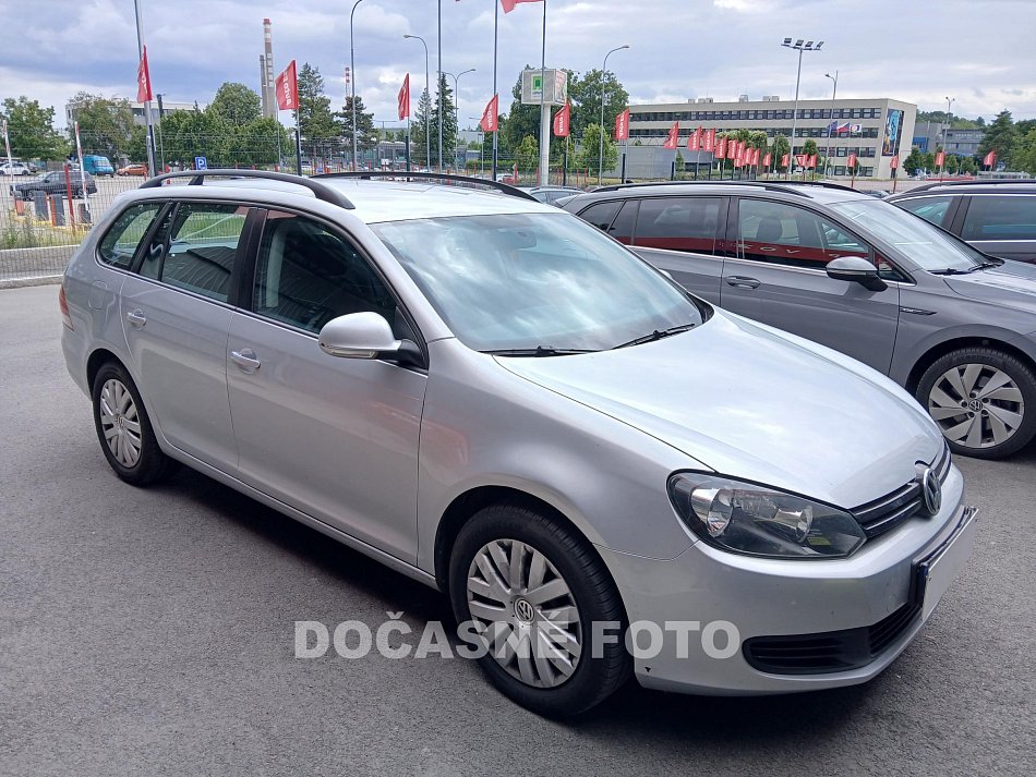Volkswagen Golf 1.6 TDi 