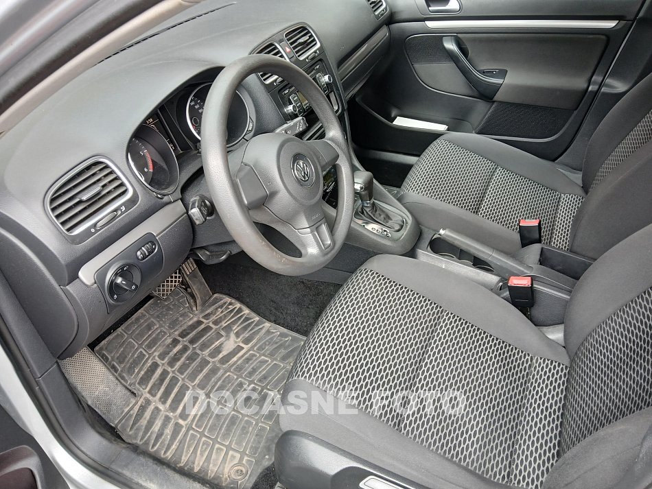 Volkswagen Golf 1.6 TDi 