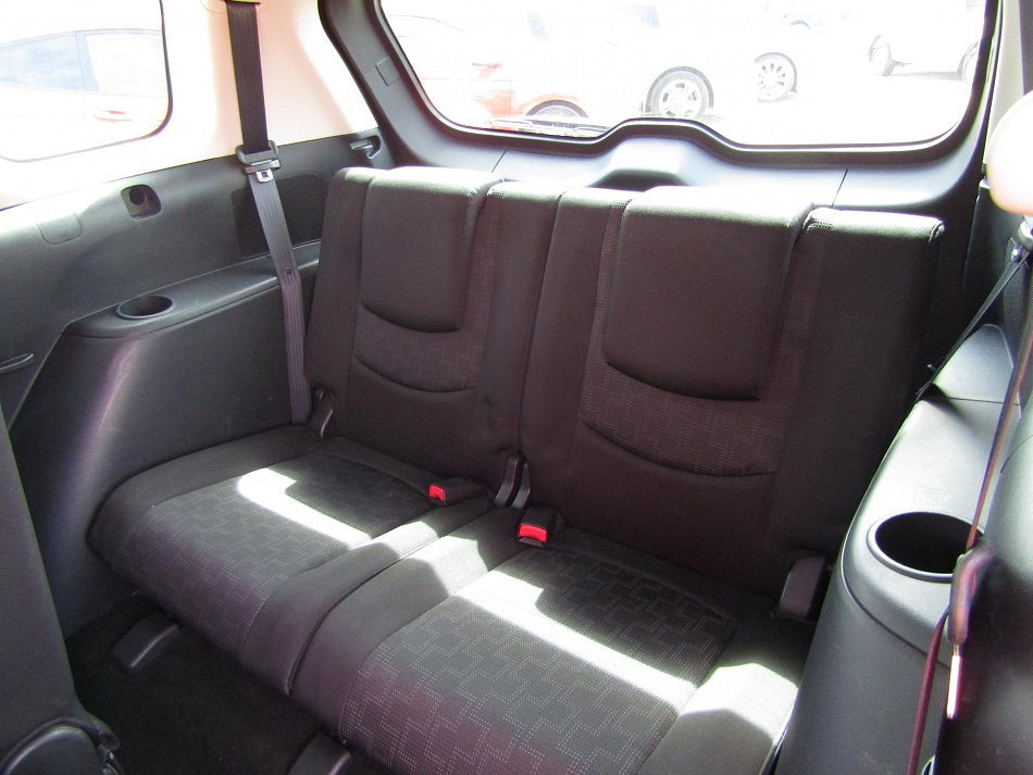 Mazda 5 2.0i 