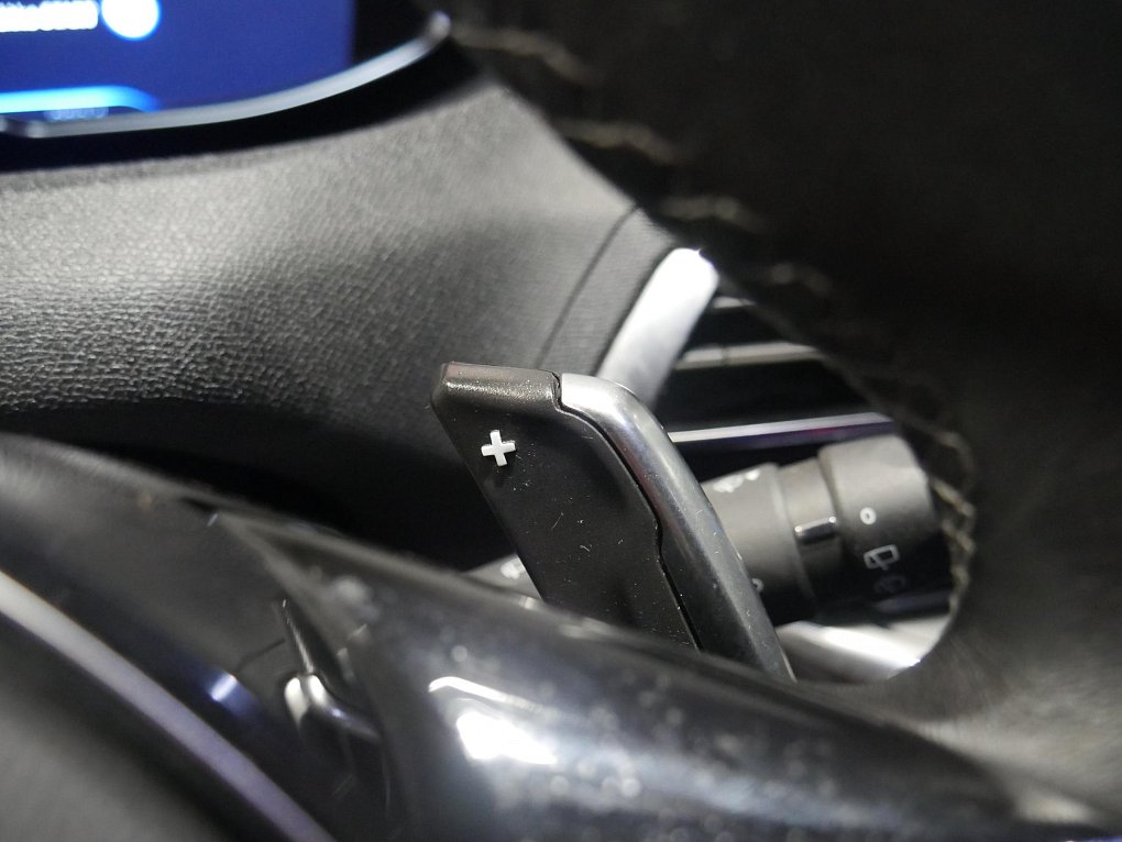 Peugeot 5008 1.5 HDi 