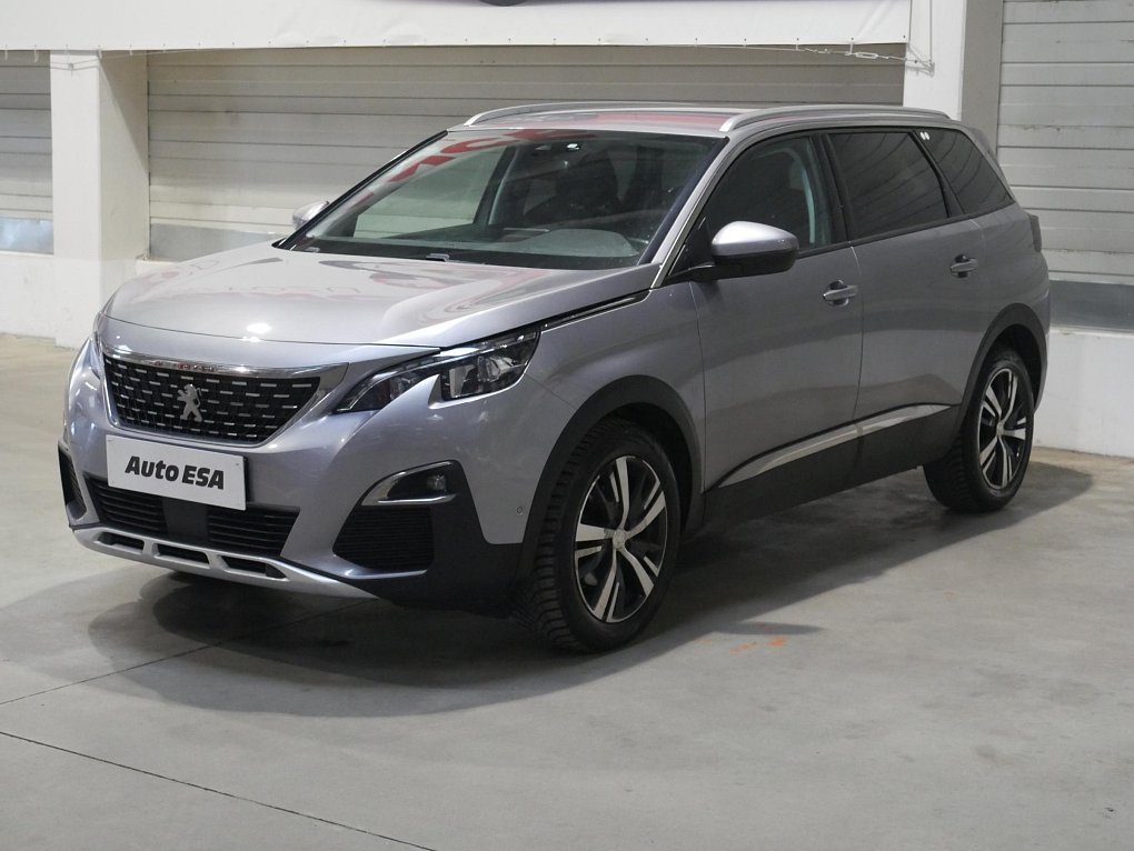 Peugeot 5008 1.5 HDi 