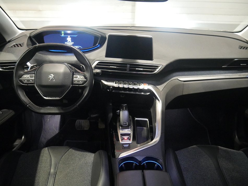 Peugeot 5008 1.5 HDi 