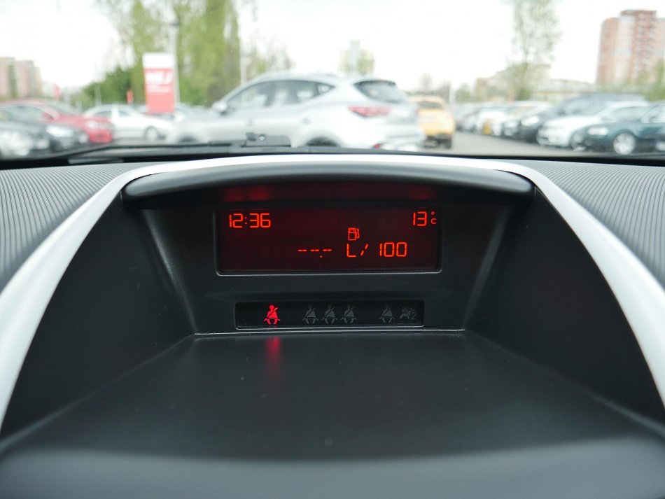 Peugeot 207 1.4i 
