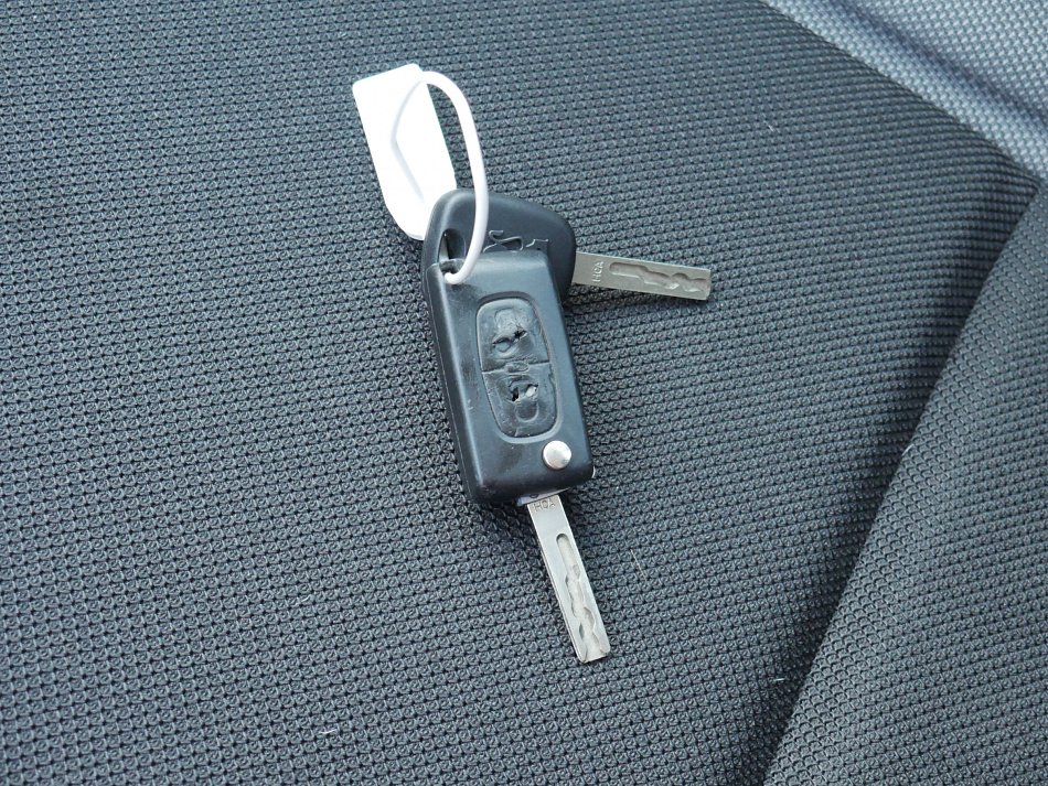 Peugeot 207 1.4i 