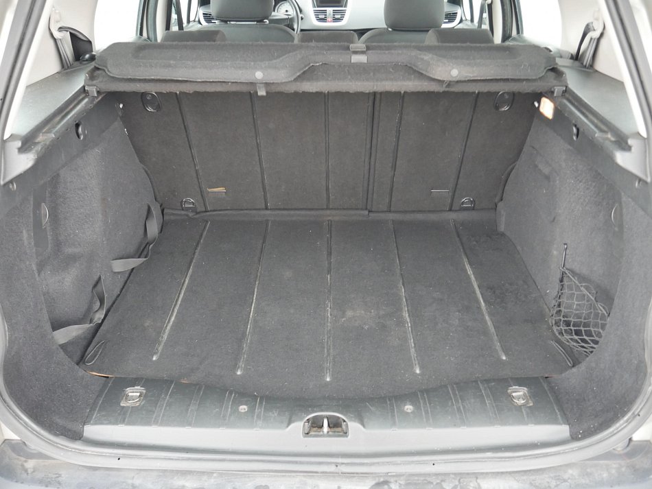 Peugeot 207 1.4i 