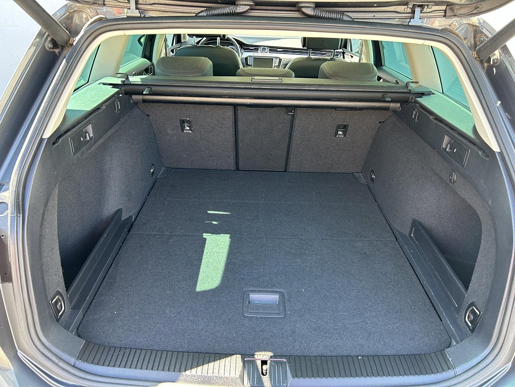 Volkswagen Passat 2.0 TDi Highline