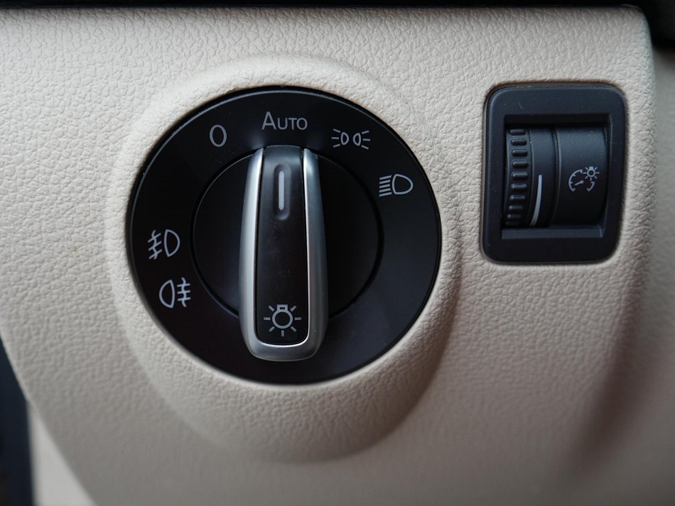 Volkswagen Tiguan 2.0 TDi 