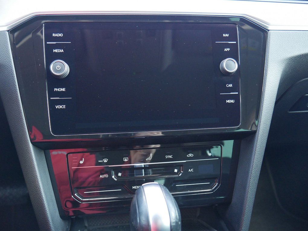 Volkswagen Passat 2.0 TDI Elegance