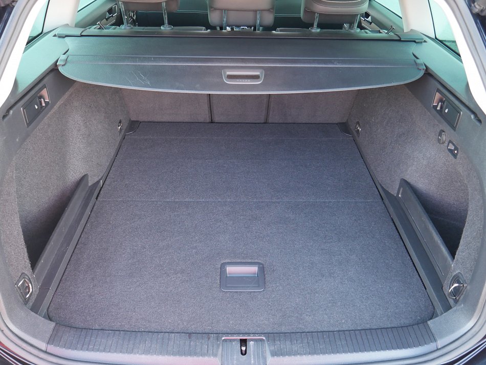 Volkswagen Passat 2.0 TDI Elegance