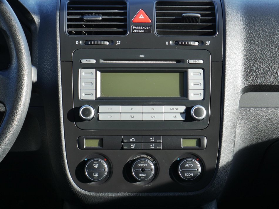 Volkswagen Jetta 1.6i 