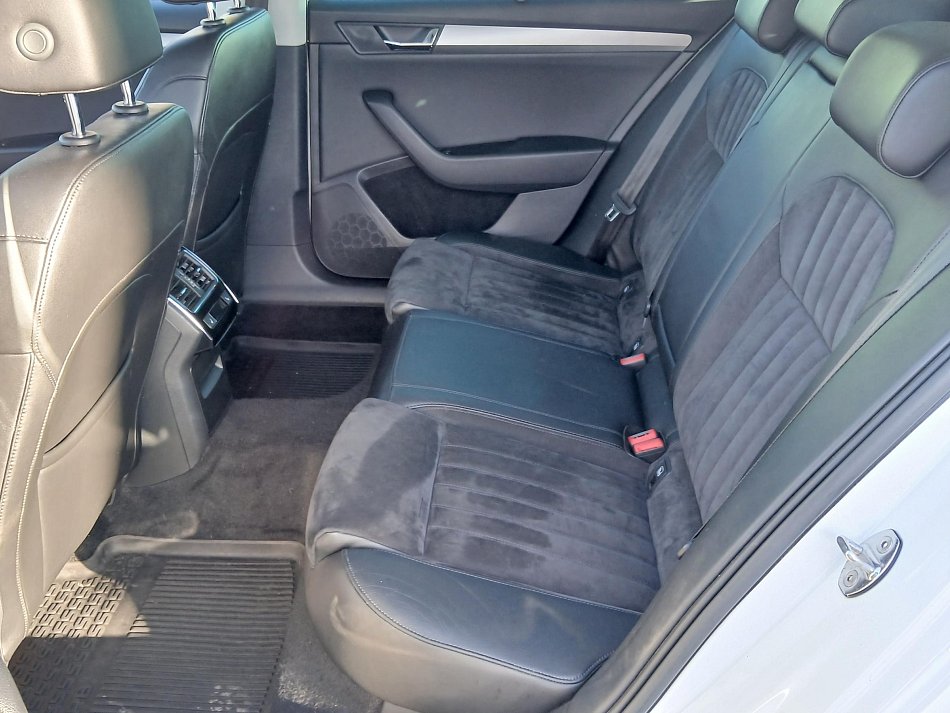 Škoda Superb III 2.0 TDi Style 4x4