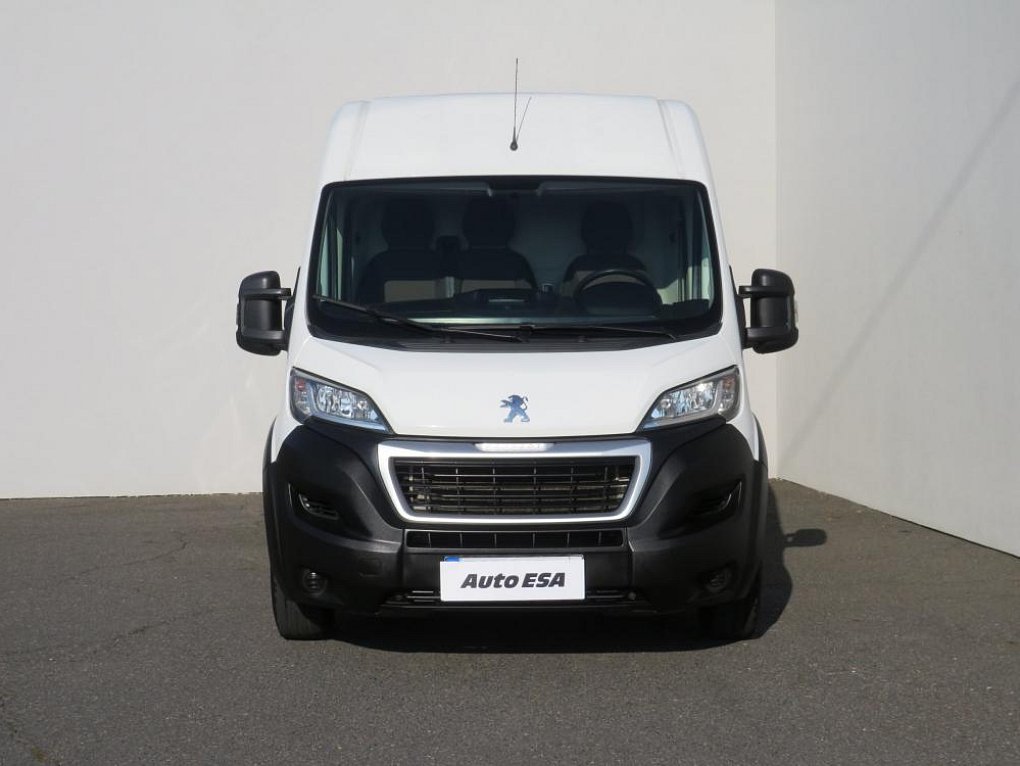 Peugeot Boxer 2.0HDi  L3H2 6míst