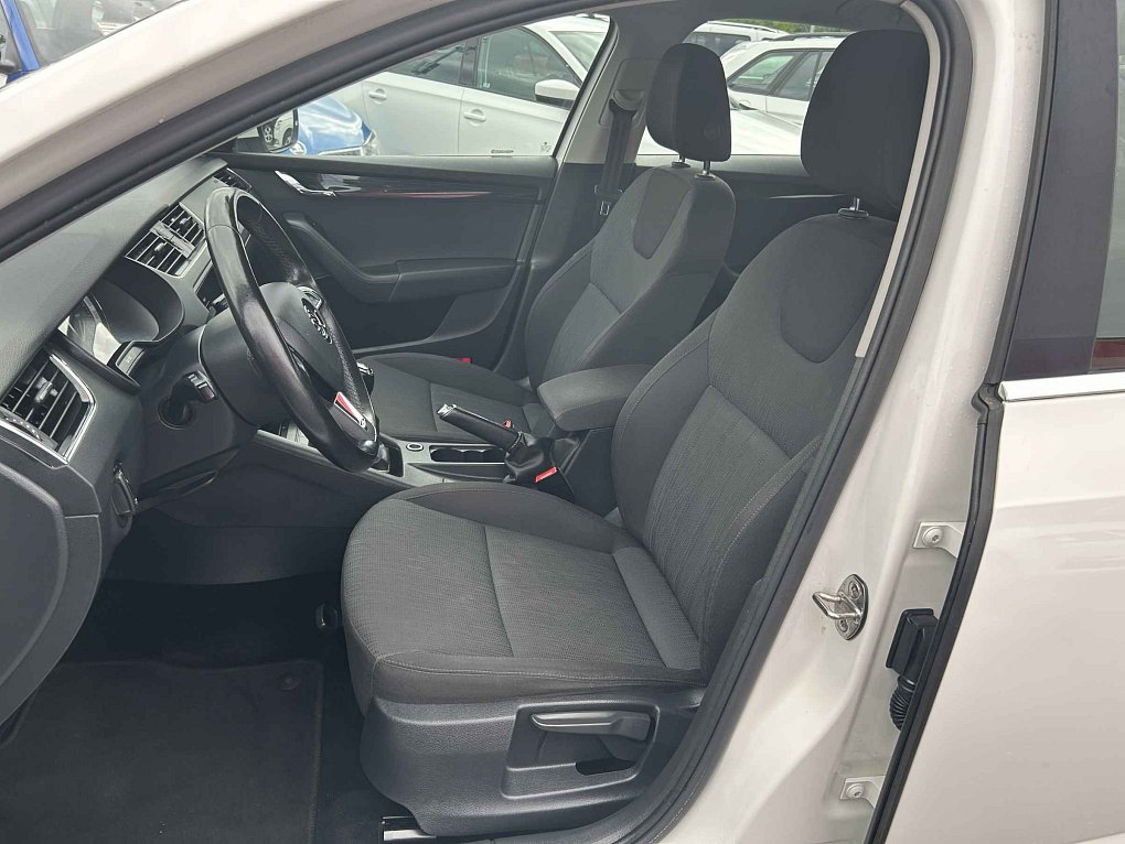 Škoda Octavia III 1.8 TSi Elegance