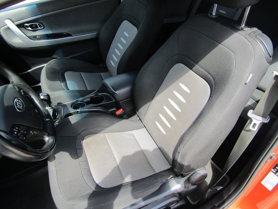 Kia Ceed 1.6GDI 
