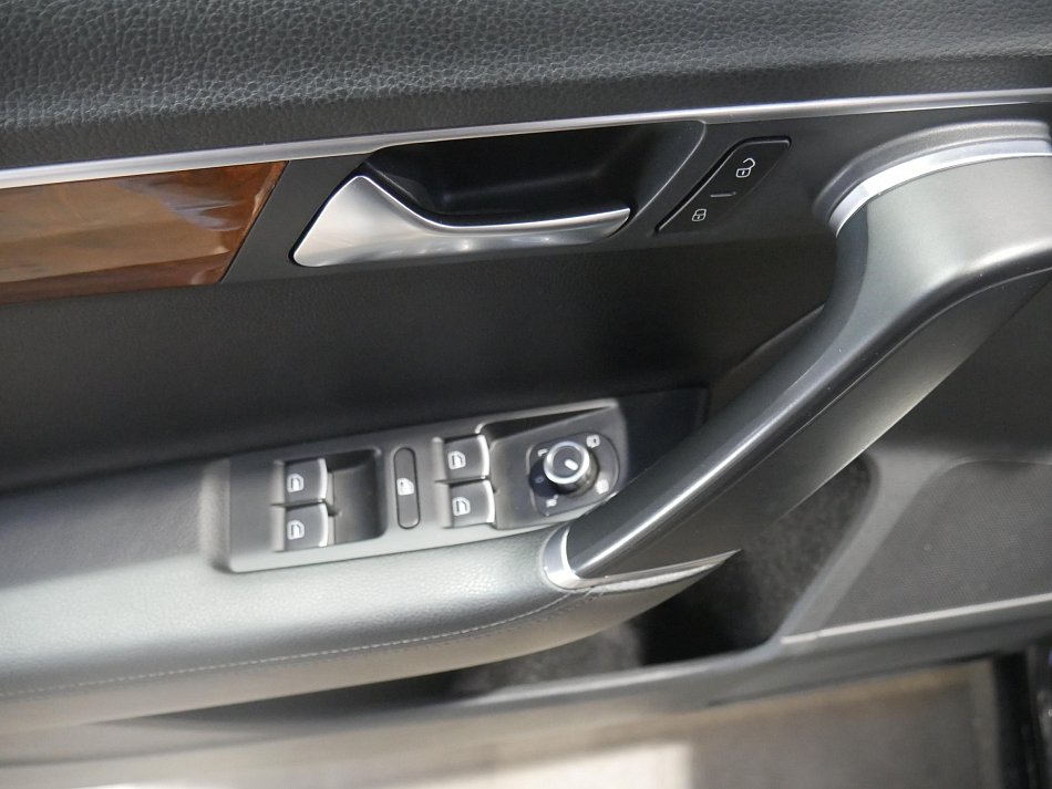 Volkswagen Passat 2.0TDi 