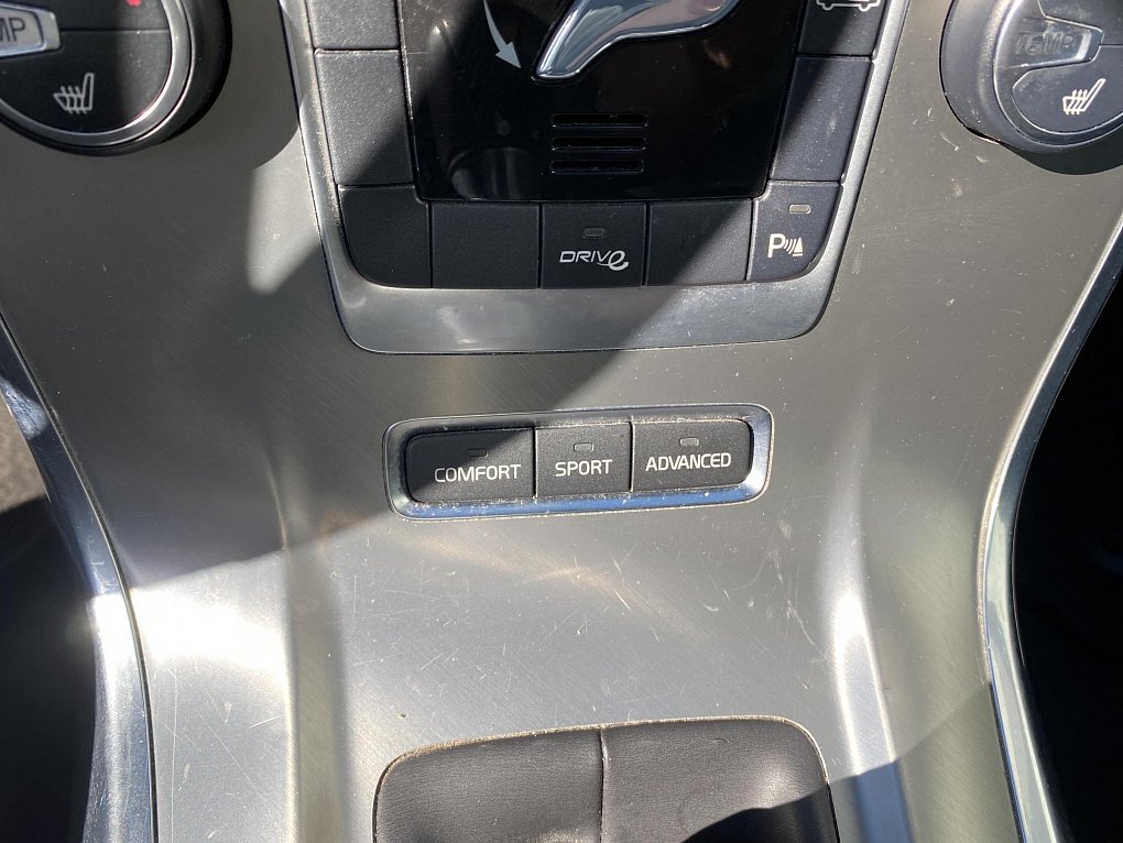 Volvo V70 2.0 D Momentum