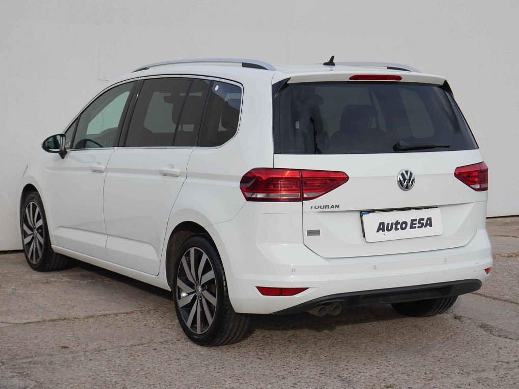 Volkswagen Touran 2.0TDi Highline