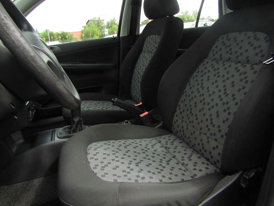 Škoda Fabia I 1.2 HTP 12V 