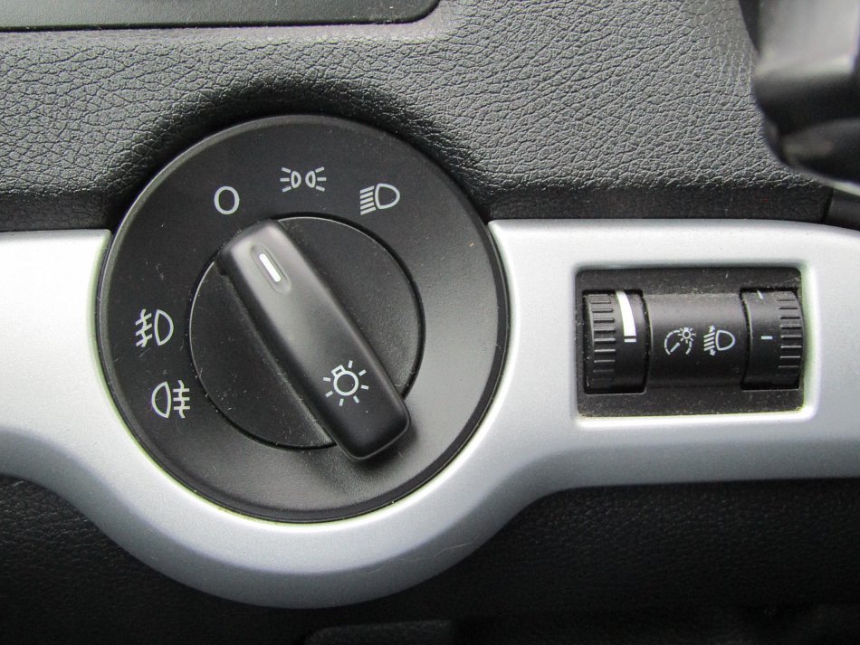 Škoda Octavia II 1.2 TSI Ambiente