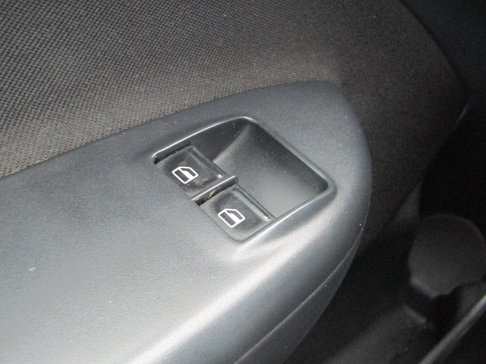 Škoda Octavia II 1.2 TSI Ambiente
