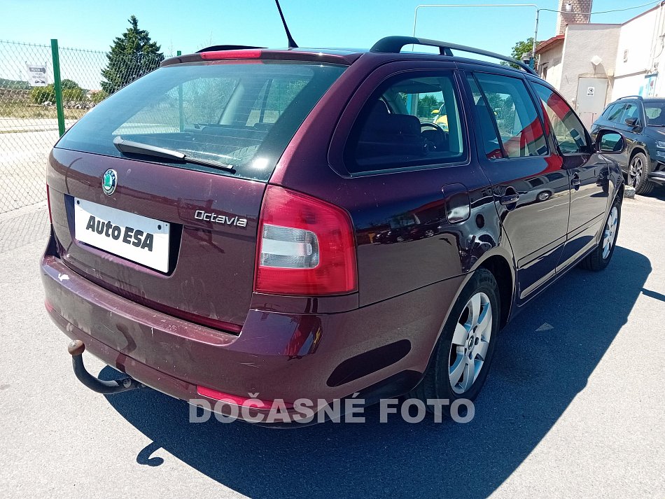 Škoda Octavia II 1.2 TSI Ambiente
