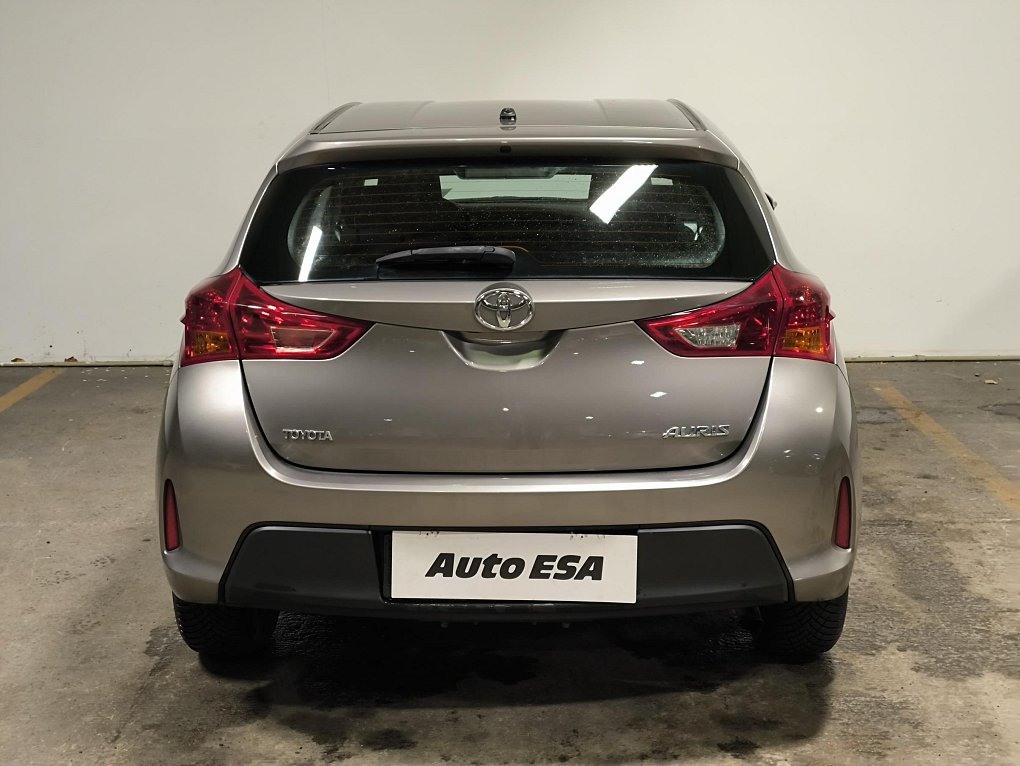 Toyota Auris 1.3 VVT-i Cool