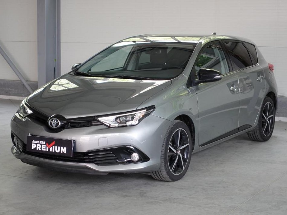 Toyota Auris 1.3i Cool